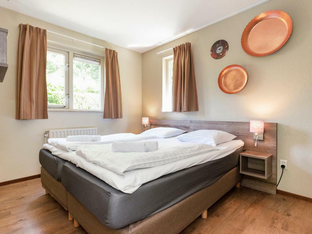 Landal Duc De Brabant Hotel Westelbeers Buitenkant foto